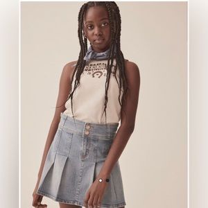 Abercrombie Kids pleated denim skirt size 9/10